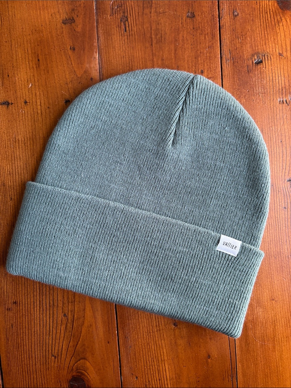 NWOT Vallier unisex tuque